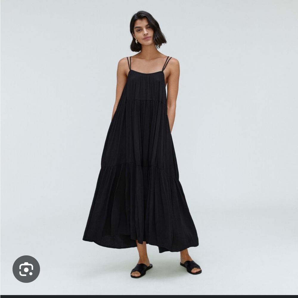 Everlane NAIA Ripple Tier Maxi